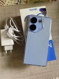 Мобильный телефон Tecno Camon 20 Pro 8/256GB Serenity Blue фото от покупателей 3