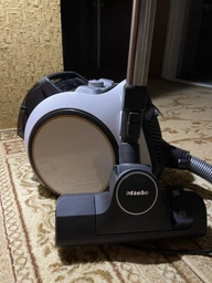 Пылесос без мешка Miele SNCF0 Boost CX1 Parquet фото от покупателей 8