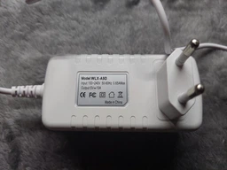Зарядна станція ASOMETECH 40W LED дисплей USB+Type-C 8-портовий настільний зарядний пристрій Швидка USB-зарядка QC3.0 PD3.0 фото від покупців 2
