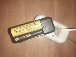 Аккумулятор 21700 Оригинальный высокотоковый LiitoKala Lii-40A 4000mAh 20A Li-Ion желтый фото от покупателей 4