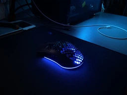 Мышь SteelSeries Aerox 3 WL Ghost (62610) фото от покупателей 3
