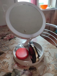 Настольное зеркало для макияжа Mirror с LED подсветкой складное круглое (9988)