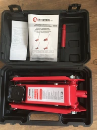 Домкрат гидравлический подкатной в пластиковом футляре INTERTOOL GT0109