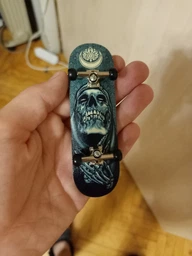 Професійний дерев'яний фінгерборд / пальчиковий міні скейт з підшипниками SKULL, синій "C" (70948577)