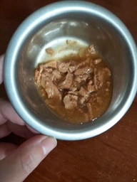 Влажный корм для кошек Purina Gourmet Perle мини-филе с курицей в соусе 26х85 г фото от покупателей 15