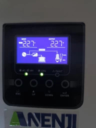 Автономний сонячний інвертор EASUN POWER ISolar SPH 3000VA/2400W, 24/220V