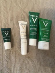 Набор Vichy Normaderm для коррекции недостатков жирной и проблемной кожи лица (5905076051633) фото от покупателей 13