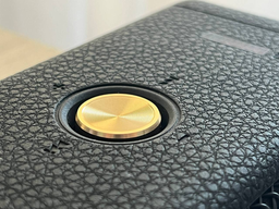 Портативная колонка Marshall Emberton II Black and Brass (1006234) фото от покупателей 5