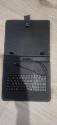 Универсальный чехол с клавиатурой для планшетов с диагональю от 10" Black (USB Type-C) фото от покупателей 4