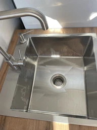 Мойка из нержавеющей стали AQUAMILL 5050 decor + смеситель + дозатор + решетка + сифон фото от покупателей 2