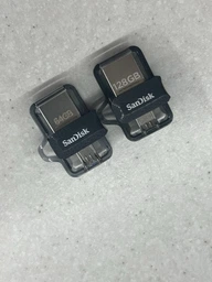 Флеш память USB SANDISK Ultra Dual Drive m3.0 32GB USB 3.0 + microUSB Silver (SDDD3-032G-G46) фото от покупателей 3