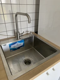 Мойка из нержавеющей стали AQUAMILL 5050 decor + смеситель + дозатор + решетка + сифон