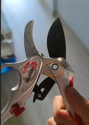 Секатор з механізмом хропіння INTERTOOL FT-1006 SK5 180 мм до 25 мм фото від покупців 11