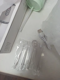 Ирригатор для чистки зубов/полости рта портативный с аккумулятором Oral Irrigator на 240 мл белый (GS-114567) фото от покупателей 18