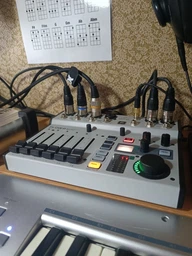 Цифровой микшер Behringer Flow 8 (4033653071529)