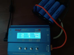 Акумулятор 18650 Li-Ion Vipow ICR18650 FlatTop, 2500mAh, 3.7V, Blue фото от покупателей 16