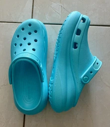 Женские кроксы Crocs Classic Crush Clog Dark Cherry M7W9-40-25.5 см 207521 фото от покупателей 10