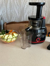 Соковыжималка шнековая TEFAL JUICEO ZC150838 фото от покупателей 7