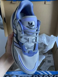 Женские кроссовки Adidas Zentic GX0422 37.5 (4.5 UK) 23 см Chalk White/Chalk White/Hazy Green (4064055821634) фото от покупателей 3