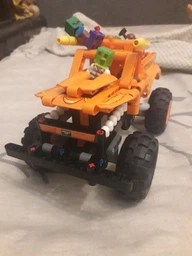 Конструктор Lego Technic Monster Jam El Toro Loco (42135) фото от покупателей 5