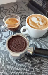 Кавоварка ріжкова DELONGHI Stilosa EC260.BK фото від покупців 4