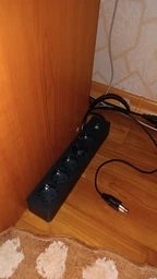 Мережевий подовжувач Schneider 5 розеток 1.5 м Black (ST9451B)