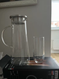 Глечик з боросиликатного скло з кришкою 1,4 л Ardesto AR2614PG