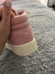 Детские зимние кожаные ботинки для девочки Puma Carina 2.0 Mid WTR PS 38738201 28.5 (10.5UK) Черные (4065449514934) фото от покупателей 3