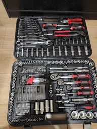 Набор инструментов 1/2" & 3/8" & 1/4", 233 ед., Cr-V STORM INTERTOOL ET-8233 фото от покупателей 3