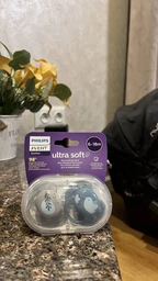 Пустышка Philips AVENT Ultra Soft ультрам'яка, 6-18 міс. 2 шт (SCF091/15) фото от покупателей 2