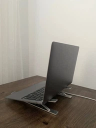 Подставка для ноутбуков и планшетов HQ-Tech Stabletron Aluminum Laptop Stand Silver для MacBook повышенная стойкость, складная конструкция ( цвет siilver) + тканевый чехол для хранения в комплекте фото от покупателей 3