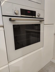 Духовой шкаф электрический Bosch HBF534EW0Q фото от покупателей 8
