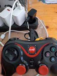 Беспроводной геймпад-джойстик GenGame X3 Bluetooth для ПК(С USB-передатчиком) Black фото от покупателей 4