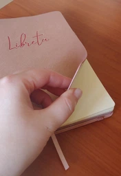 Блокнот деловой Buromax Libreta A5 в точку 96 листов обложка из искусственной кожи Малиновый (BM.295317-29) фото от покупателей 6
