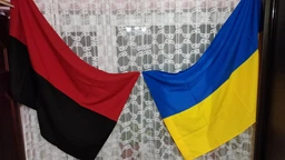 Флаг Украины государственный уличный габардин Trend 91 х 136 см Сине-желтый фото от покупателей 3