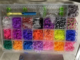 Набор для плетения браслетов Loom Bands, 6300 резинок, 22 цвета, станок и аксессуары фото от покупателей 7