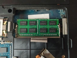 Оперативна пам'ять Samsung SODIMM DDR3 4Gb 2Rx8 1333Mhz PC3-10600S-09-10-F3 M471B5273DH0-СH9 фото від покупців 7