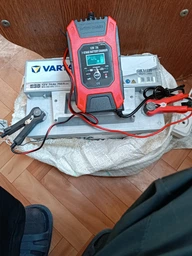Автоматическое зарядное устройство FOXSUR FBC1207D (12V 7A) (импульсное ЗУ для легковых автомобилей и мотоциклов) (13196) фото от покупателей 7