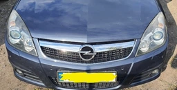 Полироль-реставратор для фар 2 в 1 Turtle Wax Headlight Restorer 300 мл (5010322531682)