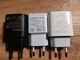 Сетевое зарядное устройство Hoco C80A Plus USB / Type-C PD QC 20W 3A белое фото от покупателей 3
