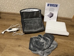 Электрогрелка для ног NOVEEN EB550 фото от покупателей 5