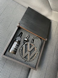 Ароматизатор в машину OudWood из дерева с логотипом Volkswagen (Фольксваген) по мотивам Dior - Sauvage фото от покупателей 3