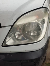 Полироль-реставратор для фар 2 в 1 Turtle Wax Headlight Restorer 300 мл (5010322531682) фото от покупателей 19