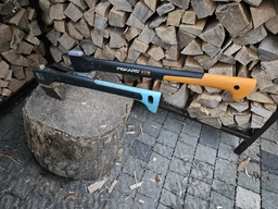 Топор-колун Fiskars Х17 М (1015641/122463) фото от покупателей 14