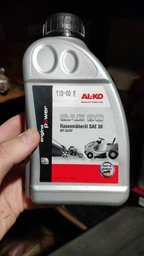 Моторное масло AL-KO SAE 30 для 4-тактных двигателей газонокосилок 0.6 л (112888)