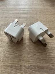 Перехідник-адаптер мережевий Lemanso LMA079 для английских розеток 13A 250V