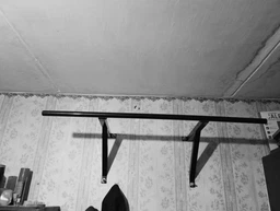 Турнік №1 настінний / наддверний рівний Hardcore GYM (А598-ЧР40) фото від покупців 2