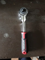 Ключ трещотка 3/8 (Intertool) с вращающейся головкой (72зуба) (ET-8008)
