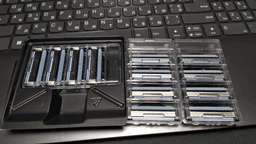 Леза для бритви Gillette Mach 3 12 шт (4987176102232 / 3014260323240) фото від покупців 7