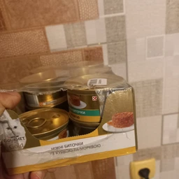 Влажный корм для кошек Gourmet Gold нежные биточки с курицей и морковью, 12 шт. по 85 г